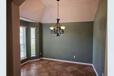 4407 Iron Creek Court, Fresno, TX 77545 - Photo 5