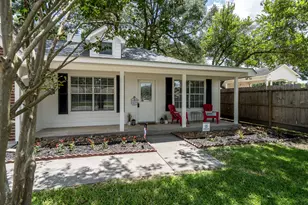 606 S Pine St, Tomball, TX 77375 - Photo 39