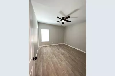 8006 Bowen Street #A, Houston, TX 77051 - Photo 15