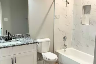 8006 Bowen St, Houston, TX 77051 - Photo 11
