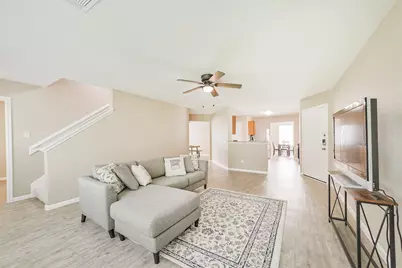 16726 Warbler Drive, Conroe, TX 77385 - Photo 7
