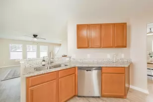 16726 Warbler Dr, Conroe, TX 77385 - Photo 13