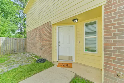 16726 Warbler Drive, Conroe, TX 77385 - Photo 3