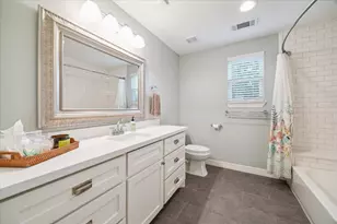 1514 Cheshire Ln, Houston, TX 77018 - Photo 27