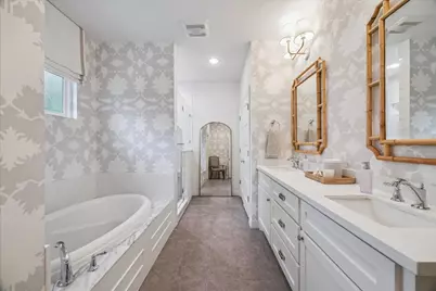 1514 Cheshire Lane, Houston, TX 77018 - Photo 19