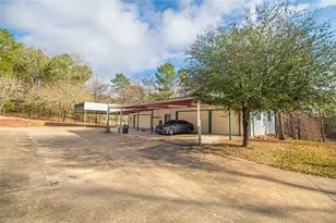 208 Gardenia St, Onalaska, TX 77360 - Photo 31