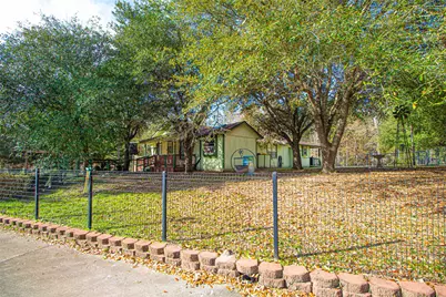 208 Gardenia Street, Onalaska, TX 77360 - Photo 33