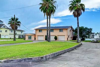 1219 Pilot Lane, Galveston, TX 77554 - Photo 1