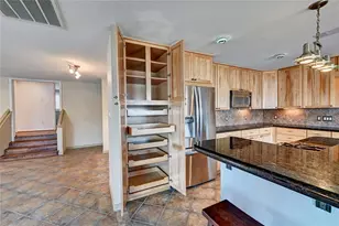 1219 Pilot Ln, Galveston, TX 77554 - Photo 17