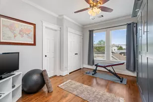 201 W 24th St, Houston, TX 77008 - Photo 17
