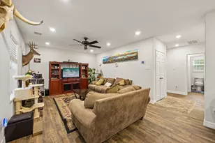 33135 Willow Bnd Rd, Waller, TX 77484 - Photo 47