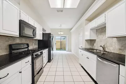5715 S Magazine Circle, Houston, TX 77084 - Photo 9