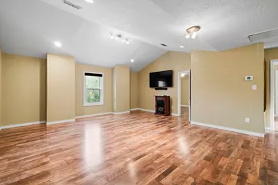 205 Jefferson Davis, Livingston, TX 77351 - Photo 21