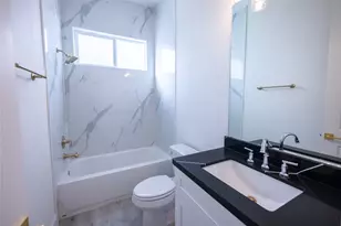 5906 St Augustine St, Houston, TX 77021 - Photo 27