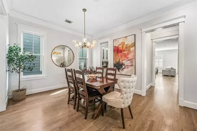 626 E 12th Street, Houston, TX 77008 - Photo 9