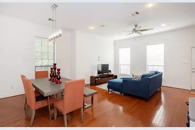 9120 Lakes At 610 Drive, Houston, TX 77054 - Photo 3