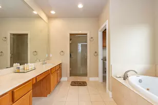 9120 Lakes at 610 Dr, Houston, TX 77054 - Photo 29