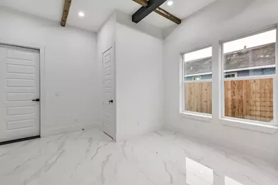 613 Melbourne Street, Houston, TX 77022 - Photo 13