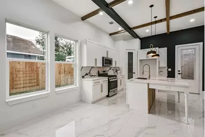 613 Melbourne Street, Houston, TX 77022 - Photo 7