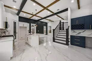 613 Melbourne St, Houston, TX 77022 - Photo 5