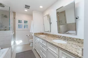 6162 Meadow Lake Ln, Houston, TX 77057 - Photo 23