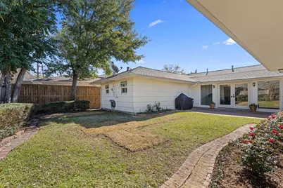 6162 Meadow Lake Lane, Houston, TX 77057 - Photo 31