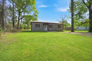 161 Seminole Cir, Onalaska, TX 77360 - Photo 19