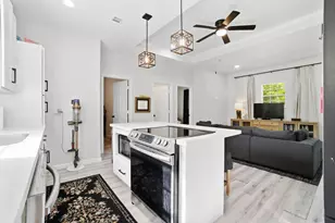 161 Seminole Cir, Onalaska, TX 77360 - Photo 7