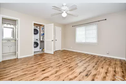 6354 Del Monte Drive #87, Houston, TX 77057 - Photo 15