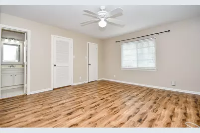 6354 Del Monte Drive #87, Houston, TX 77057 - Photo 13