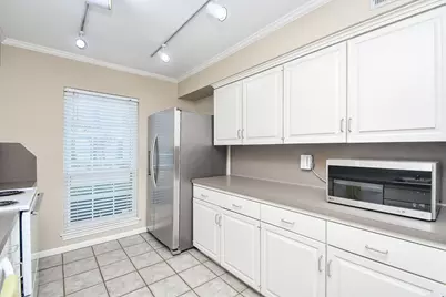 6354 Del Monte Drive #87, Houston, TX 77057 - Photo 5