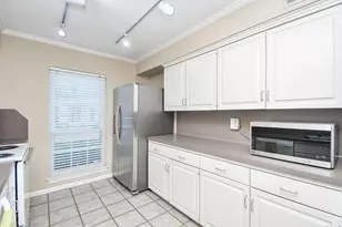 6354 Del Monte Dr, Houston, TX 77057 - Photo 5