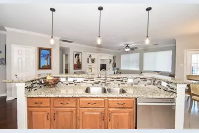 1119 Lexington Green Drive, Missouri City, TX 77459 - Photo 9