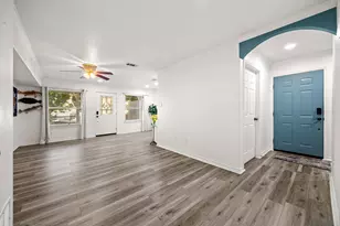 3114 Bay Oaks Harbor Dr, Baytown, TX 77523 - Photo 21