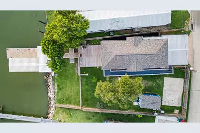 3114 Bay Oaks Harbor Drive, Baytown, TX 77523 - Photo 39