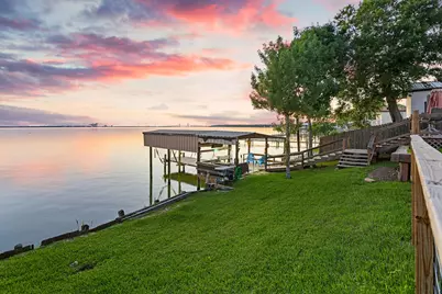 3114 Bay Oaks Harbor Drive, Baytown, TX 77523 - Photo 37
