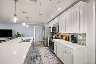 3114 Bay Oaks Harbor Dr, Baytown, TX 77523 - Photo 11