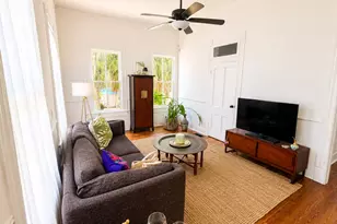 610 14th St, Galveston, TX 77550 - Photo 3