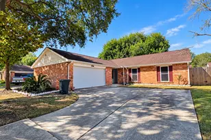 9811 Rocky Hollow Rd, La Porte, TX 77571 - Photo 1