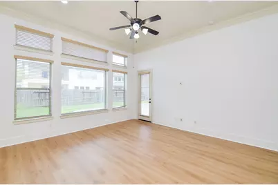 7711 Reseda Street, Sugar Land, TX 77479 - Photo 33