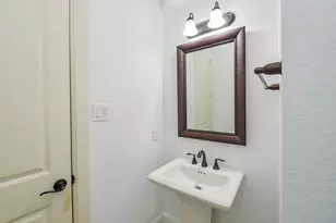 7711 Reseda St, Sugar Land, TX 77479 - Photo 31