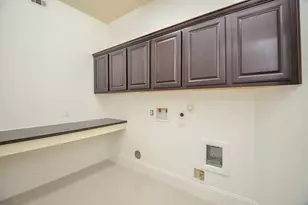 7711 Reseda St, Sugar Land, TX 77479 - Photo 13