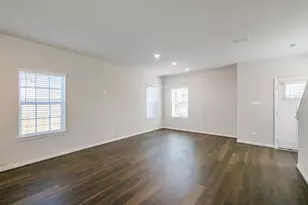 6502 New York St, Houston, TX 77021 - Photo 9
