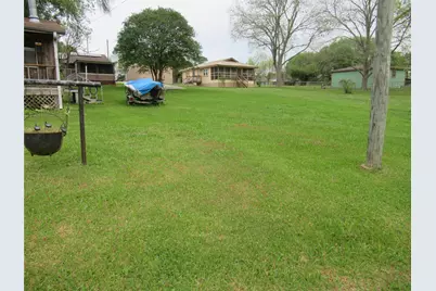 50 Lakeview Drive, Point Blank, TX 77364 - Photo 5