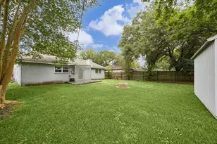 2907 Arkansas Ave, Dickinson, TX 77539 - Photo 27