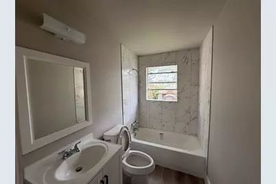 7002 Corsicana Street #A, Houston, TX 77020 - Photo 5