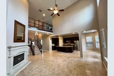 7007 Fall Creek Lane, Missouri City, TX 77459 - Photo 11