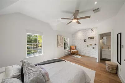 258 Sentry Maple Place, The Woodlands, TX 77382 - Photo 13