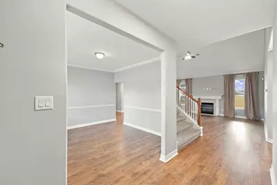 13911 Martinique Lane, Mont Belvieu, TX 77523 - Photo 7
