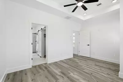 116 S 3rd Street, La Porte, TX 77571 - Photo 9